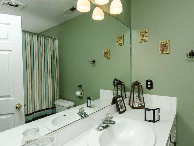 2605 Lewis River Road Woodland, WA 98674 - Photo 10 of 16 Gallery Image 10