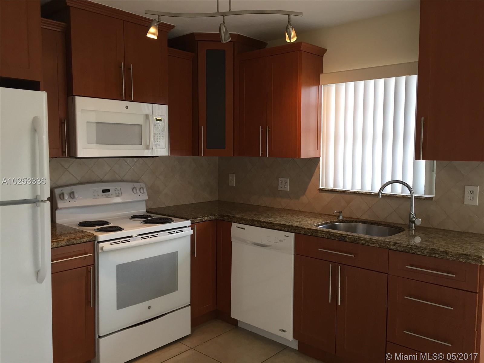 6140 Southwest 129th Place, Unit 2006 Miami, FL 33183 - Photo 7 of 10