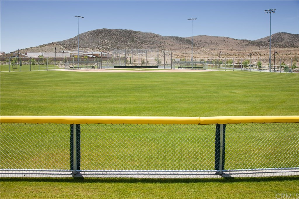 24445 Division Menifee, CA 92584 - Photo 8 of 9