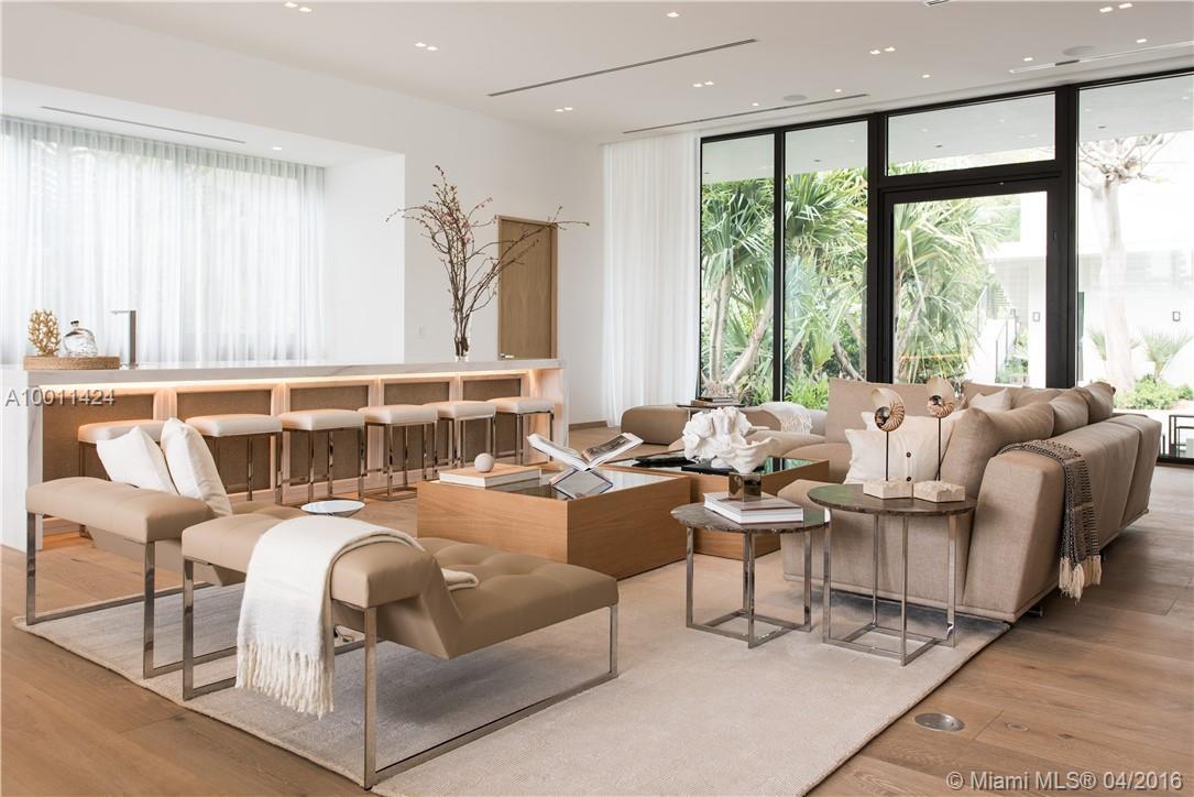 6411 Allison Road Miami Beach, FL 33141 - Photo 9 of 35