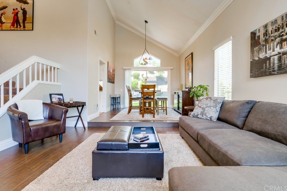 2310 Whiteoak Lane Corona, CA 92882 - Photo 10 of 46