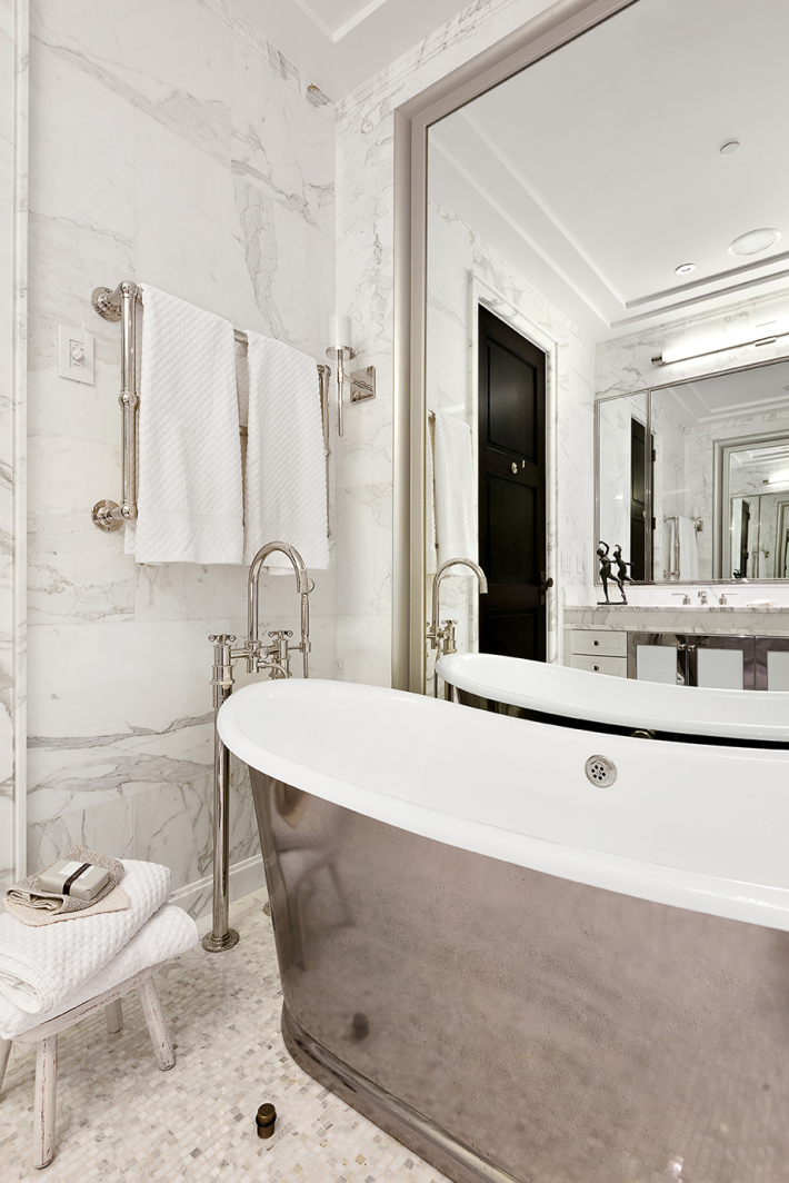 212 West 18th Street, Unit 9D Manhattan, NY 10011 - Photo 7 of 15