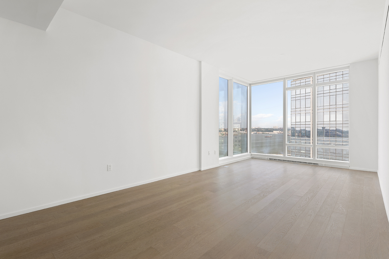 30 Riverside Boulevard, Unit 27C Manhattan, NY 10069 - Photo 2 of 10