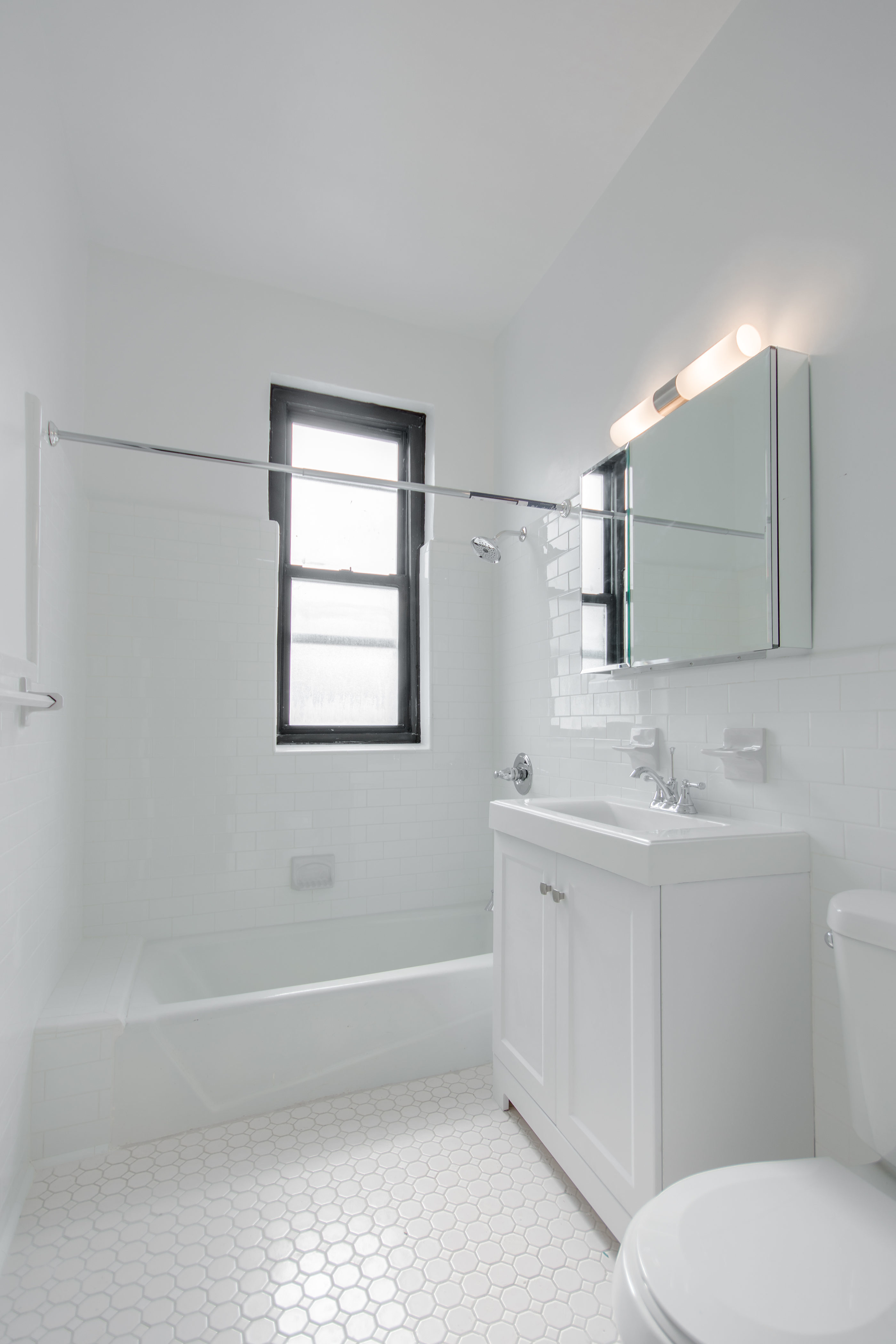 410 West End Avenue, Unit 7D Manhattan, NY 10024 - Photo 4 of 6