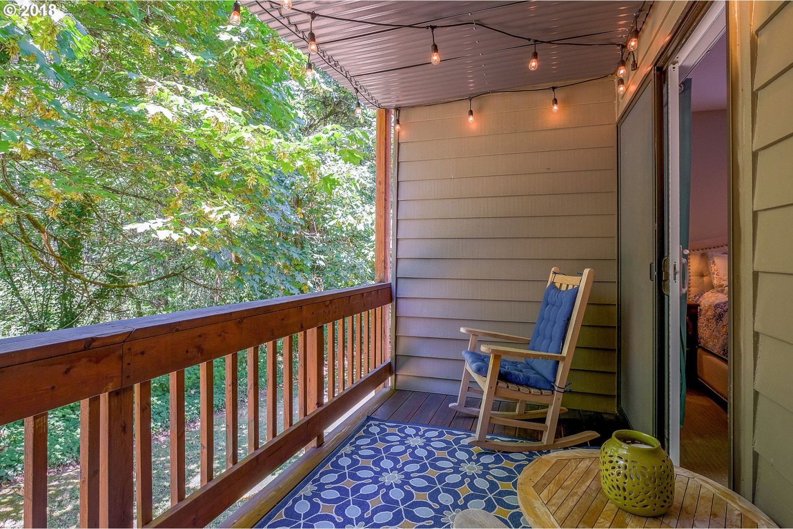 3879 Southwest Canby Street Portland, OR 97219 - Photo 14 of 24 Gallery Image 14