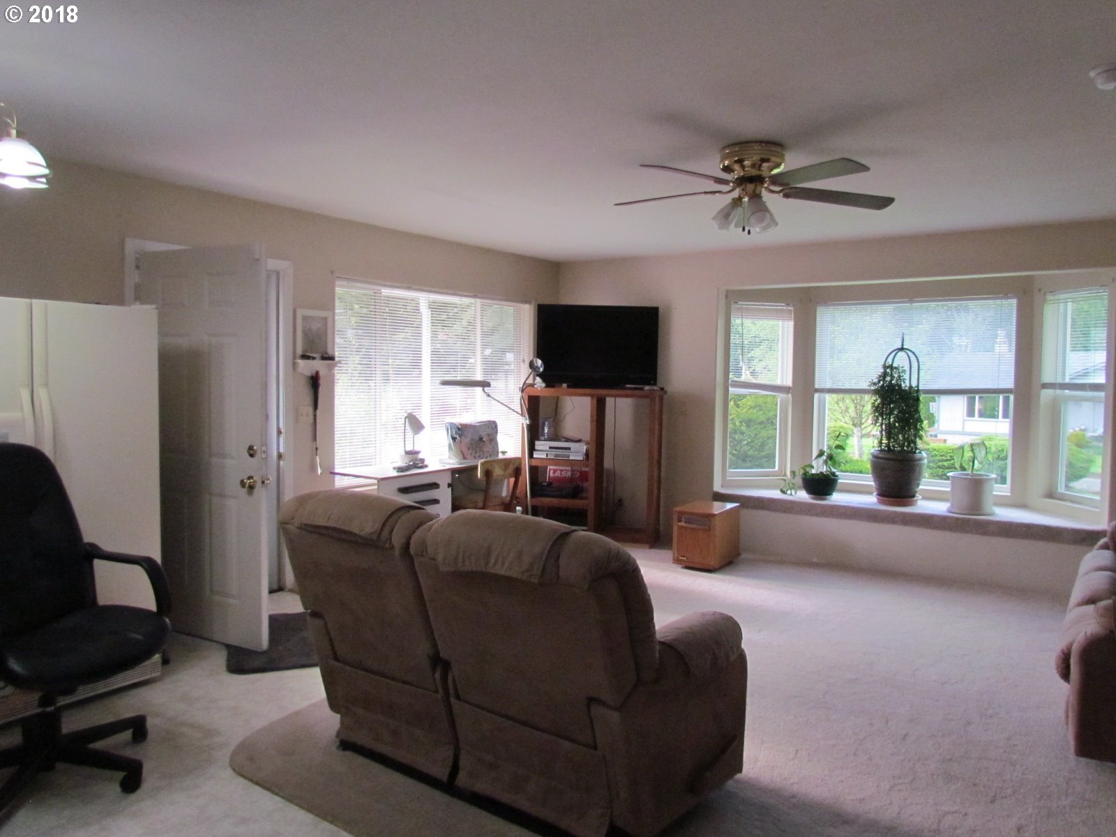 608 Olson Road Longview, WA 98632 - Photo 6 of 17 Gallery Image 6