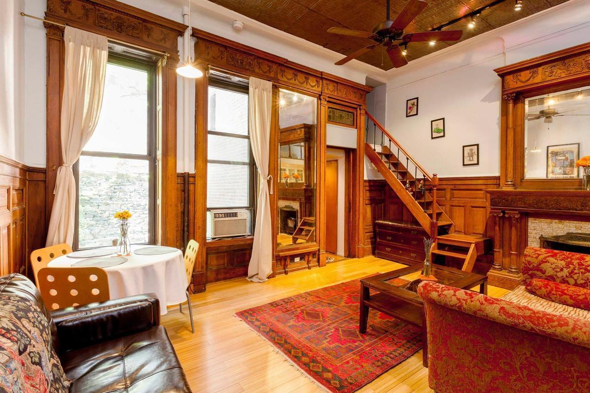 126 West 80th Street, Unit 2R Manhattan, NY 10024 - Photo 2 of 8