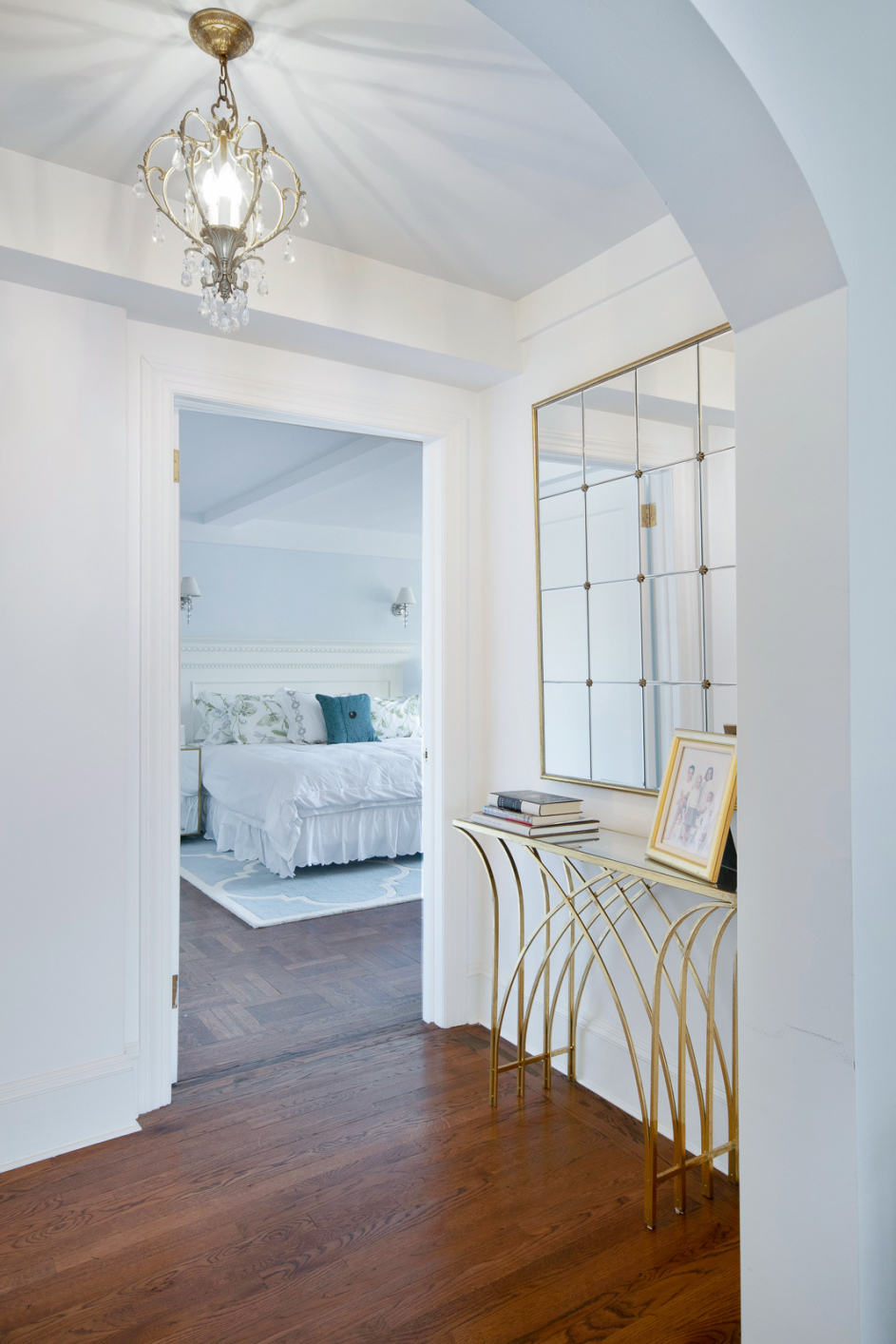 235 East 73rd Street, Unit 11ED Manhattan, NY 10021 - Photo 3 of 8