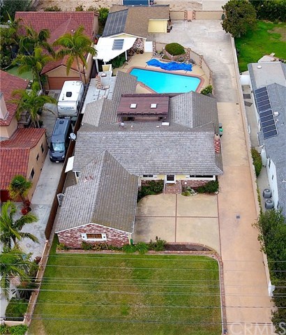 2183 Tustin Avenue Costa Mesa, CA 92627 - Photo 2 of 16