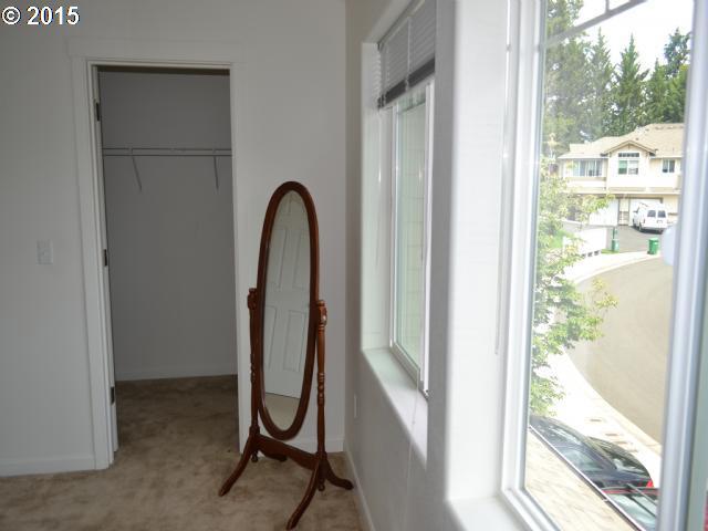 14840 Southwest Sandhill Loop, Unit 202 Beaverton, OR 97007 - Photo 5 of 12 Gallery Image 5