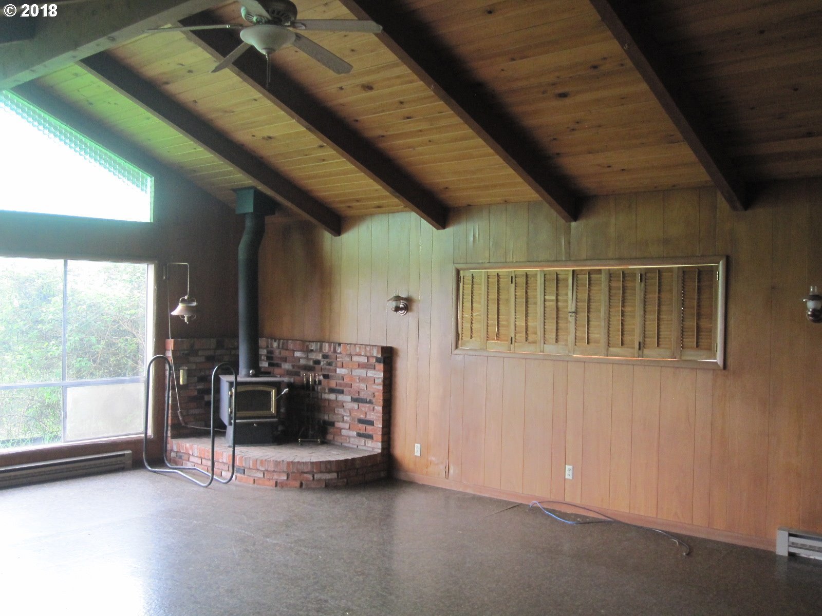4030 Victor Point Road Northeast Silverton, OR 97381 - Photo 20 of 23