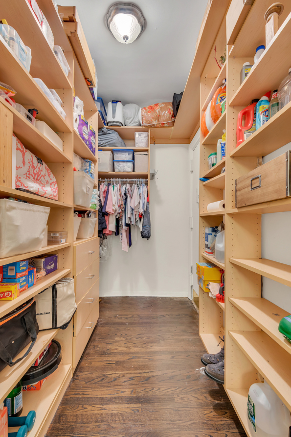 188 East 75th Street, Unit 4CD Manhattan, NY 10021 - Photo 10 of 11