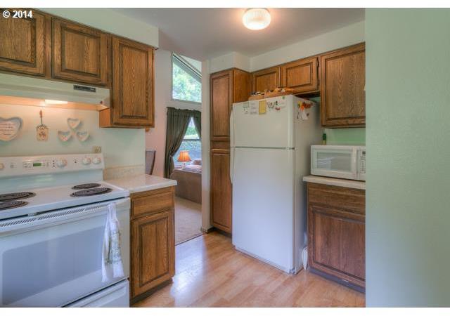 9303 Parrish Gap Road Southeast Turner, OR 97392 - Photo 5 of 16 Gallery Image 5