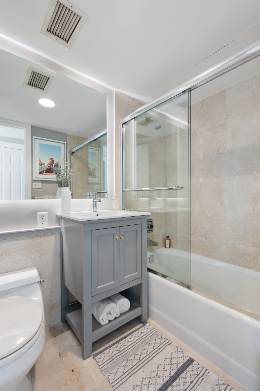 148 Waverly Place, Unit E Manhattan, NY 10014 - Photo 9 of 11