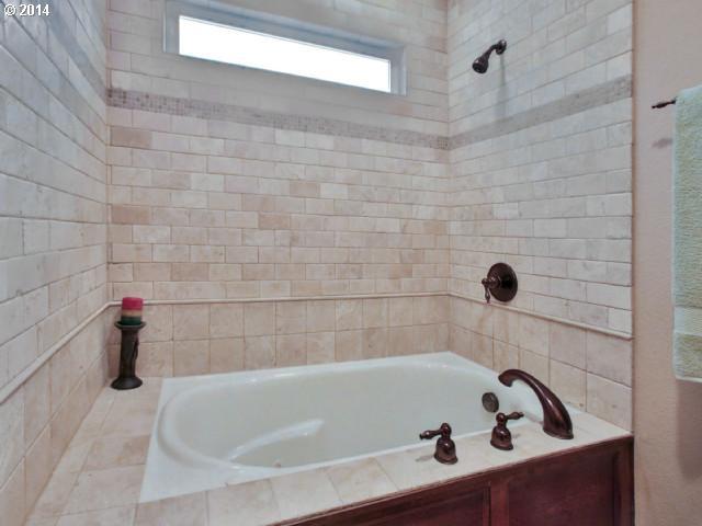11200 Southwest Pintail Loop Beaverton, OR 97007 - Photo 16 of 16 Gallery Image 16