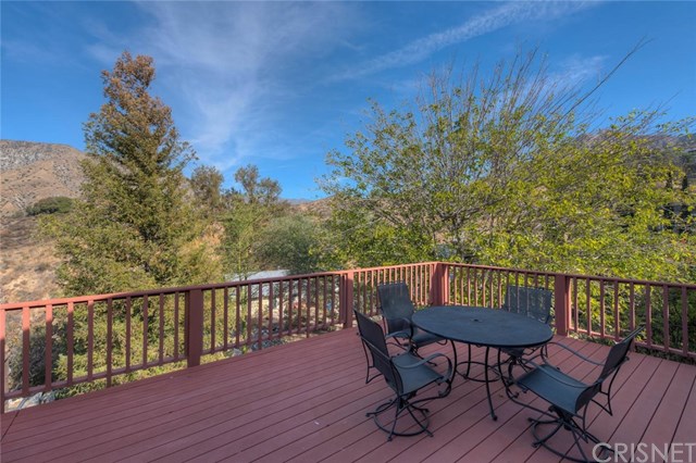 7665 Airlie Drive Tujunga, CA 91042 - Photo 7 of 26