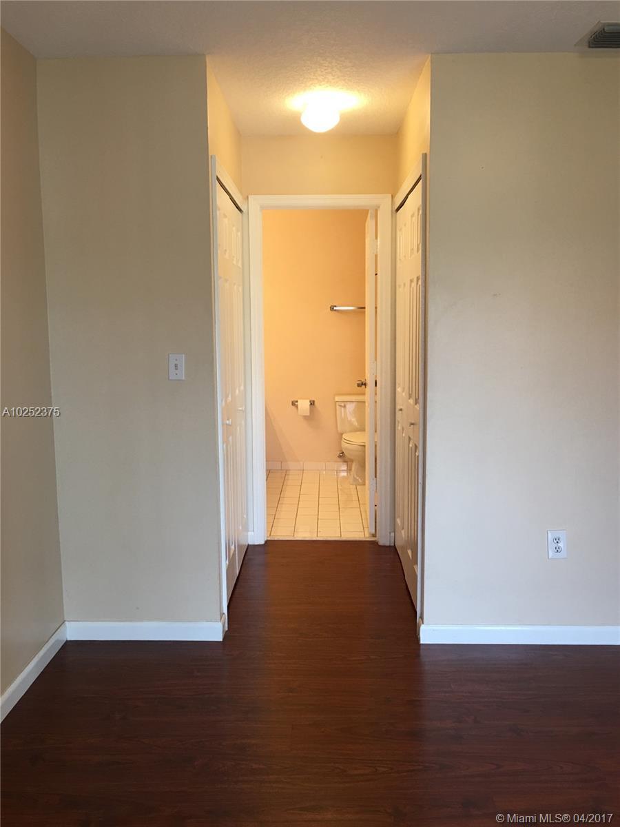 10210 Southwest 154th Place, Unit 1118 Miami, FL 33196 - Photo 5 of 13