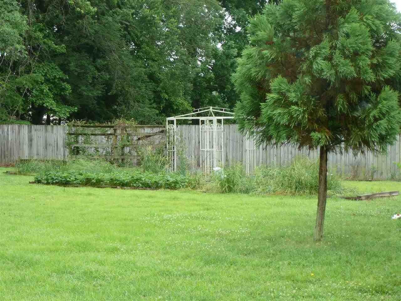4272 Coleman Road Memphis, TN 38128 - Photo 7 of 15