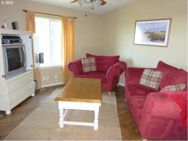 33012 Nesika Road Gold Beach, OR 97444 - Photo 13 of 16