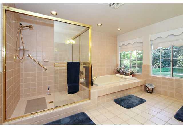 2507 Wilt Road Fallbrook, CA 92028 - Photo 16 of 25 Gallery Image 16