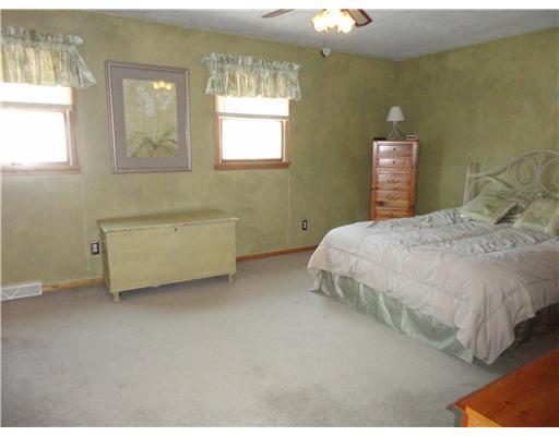 2084 Ridge Rd Extension Economy, PA 15003 - Photo 7 of 18