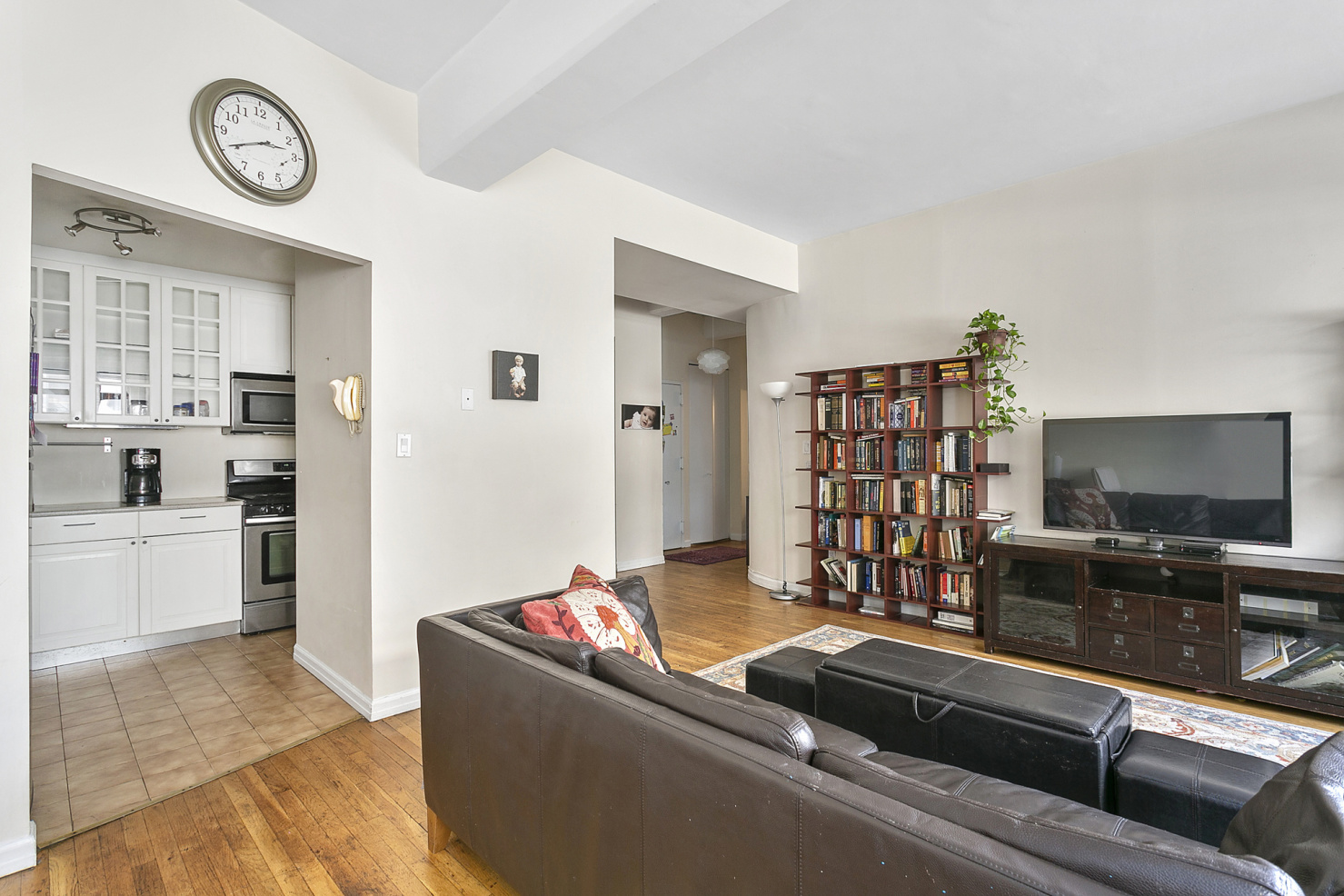 492 Henry Street, Unit 2B Brooklyn, NY 11231 - Photo 2 of 9