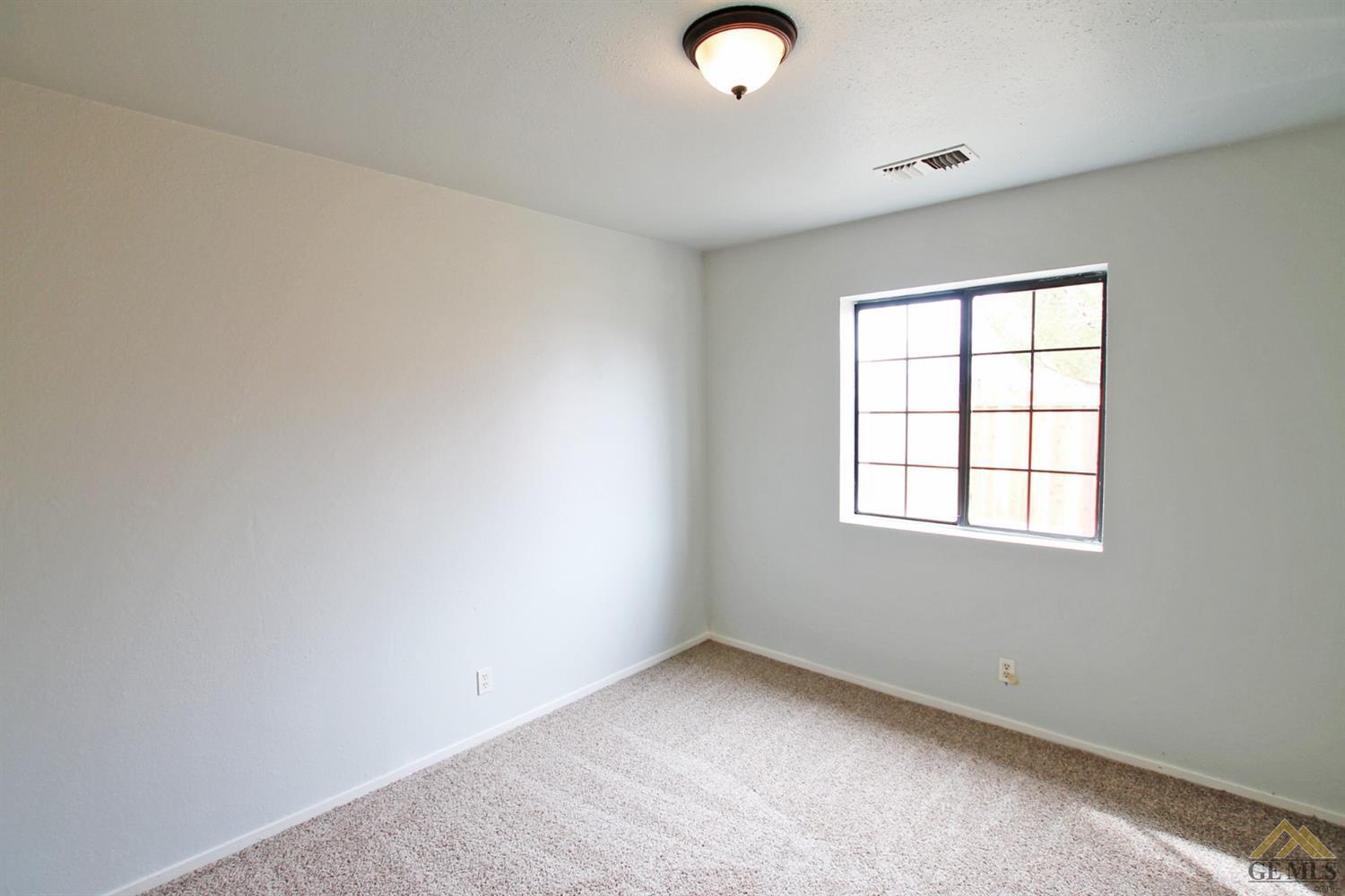 19717 Meadows Road Tehachapi, CA 93561 - Photo 19 of 35 Gallery Image 19
