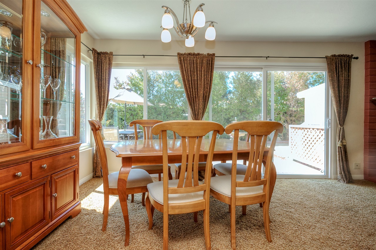 104 Roper Court Encinitas, CA 92024 - Photo 16 of 24 Gallery Image 16