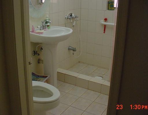 317 West 36th Street Hialeah, FL 33012 - Photo 9 of 14