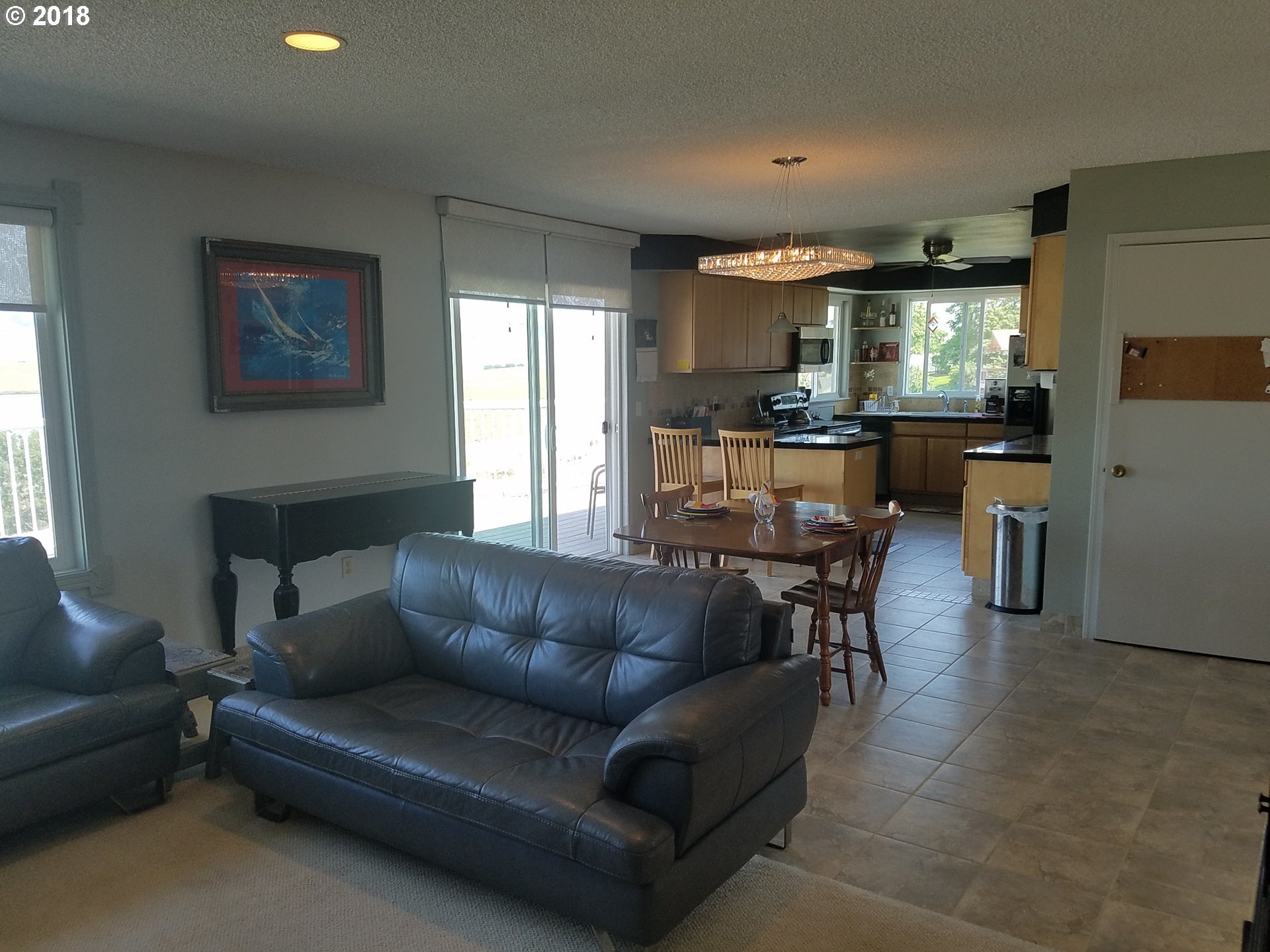 70380 Lakeside Road Pendleton, OR 97801 - Photo 12 of 32