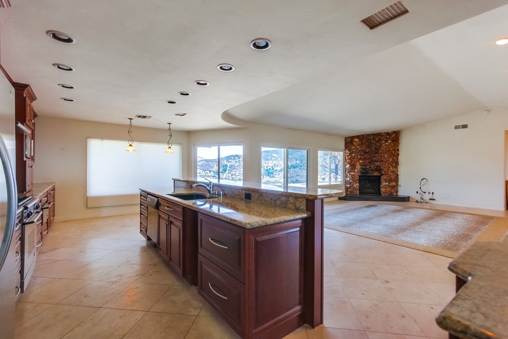 9985 El Capitan Real Road El Cajon, CA 92021 - Photo 8 of 23 Gallery Image 8
