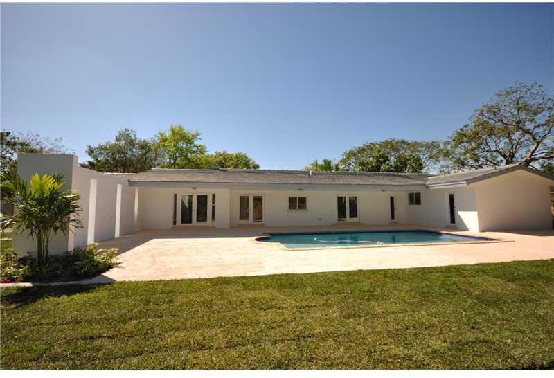 7701 Southwest 129th Street Pinecrest, FL 33156 - Photo 8 of 17