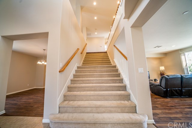 5473 Stoneview Road Rancho Cucamonga, CA 91739 - Photo 25 of 56 Wide staircase