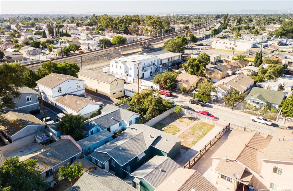 112 East Maple Street Compton, CA 90220 - Photo 15 of 23