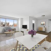 $1,060,000 | 101 West 12th Street, Unit 21H | West Village