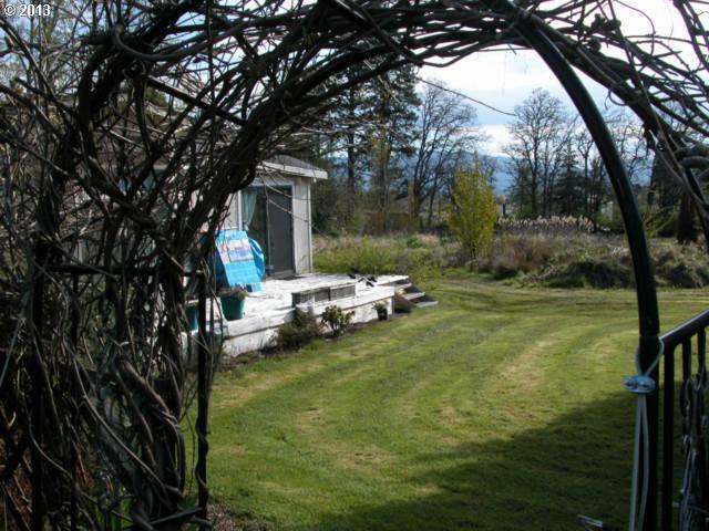 1290 Multnomah Road Hood River, OR 97031 - Photo 2 of 15 Gallery Image 2