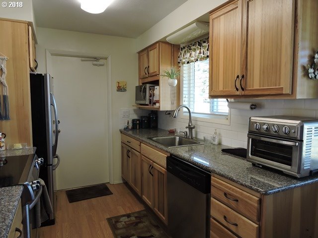 2871 Greenbriar Street, Unit 4400 Reedsport, OR 97467 - Photo 5 of 31 Gallery Image 5