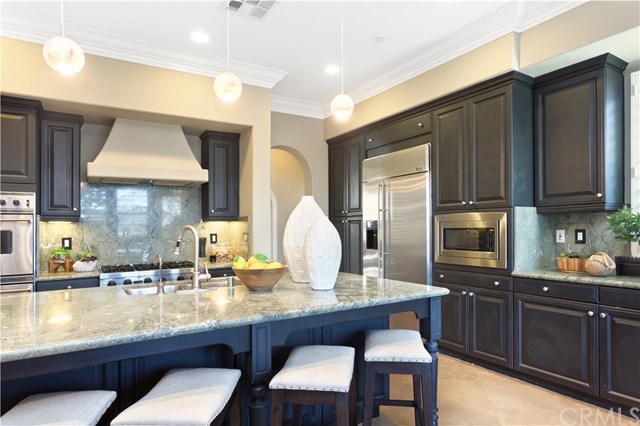 53 Sweet Bay Irvine, CA 92603 - Photo 12 of 49