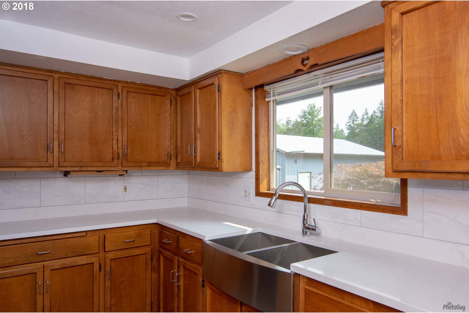 87931 Huston Road Veneta, OR 97487 - Photo 6 of 29 Gallery Image 6