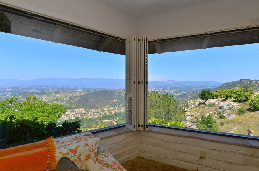 14532 Ridge Ranch Road Escondido, CA 92027 - Photo 11 of 25