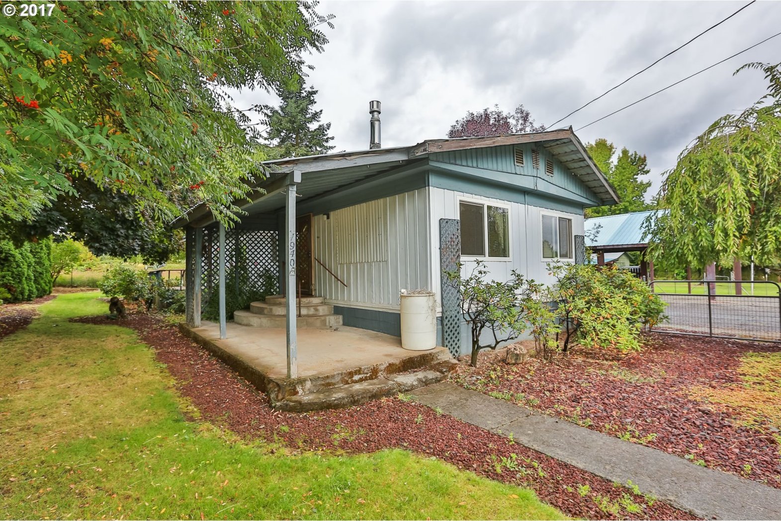 1940 Carter Road Hood River, OR 97031 - Photo 5 of 30