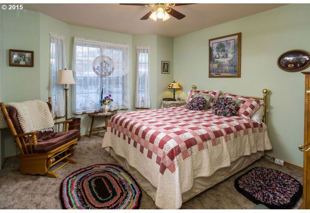 6721 Southwest Houston Lake Road Prineville, OR 97754 - Photo 10 of 20 Gallery Image 10