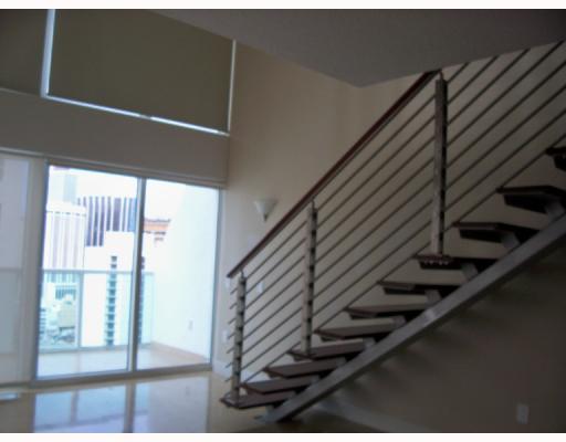 41 Southeast 5th Street, Unit 1517 Miami, FL 33131 - Photo 10 of 16