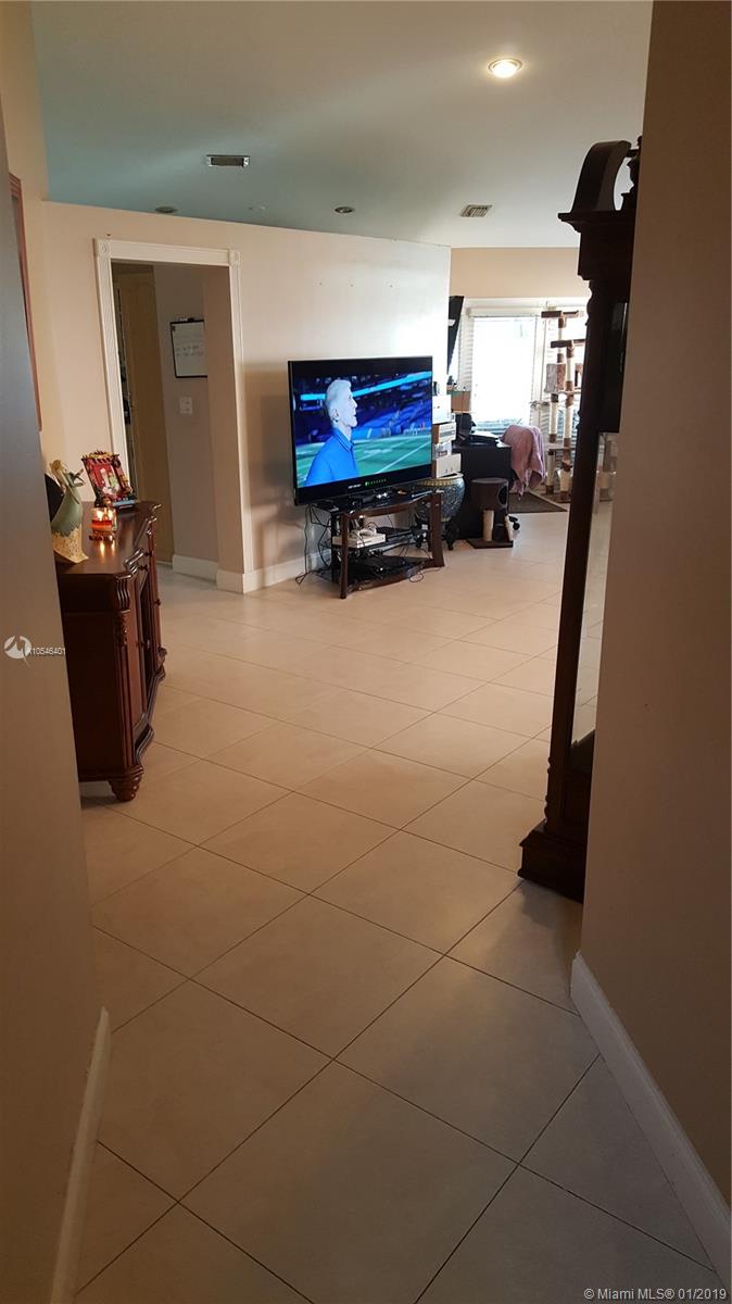 14610 Southwest 145th Place Miami, FL 33186 - Photo 3 of 22