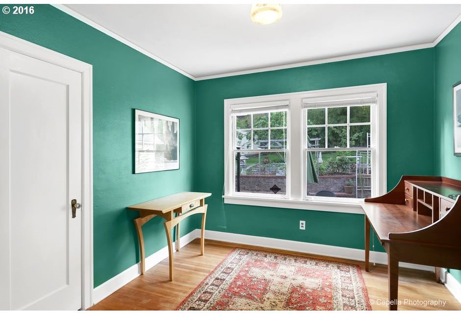 2311 Southwest Troy Street Portland, OR 97219 - Photo 10 of 32 Gallery Image 10
