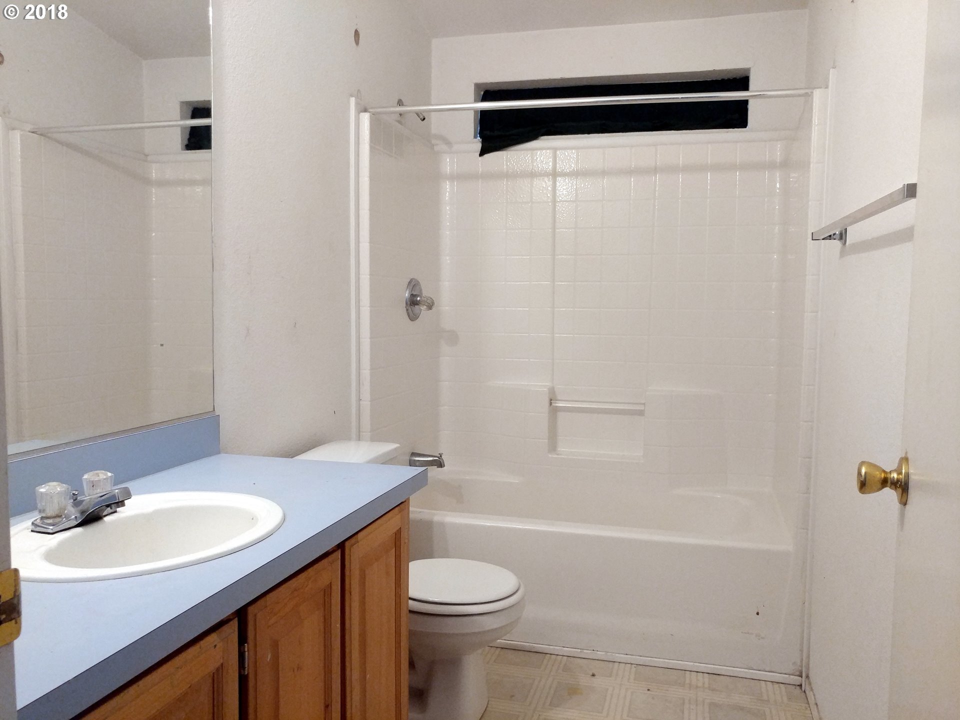 116 North Sentosa Lake Road Tygh Valley, OR 97063 - Photo 10 of 31 Gallery Image 10