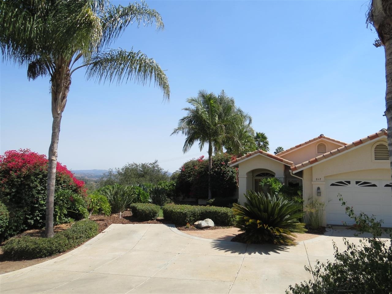 217 Bottlebrush Way Fallbrook, CA 92028 - Photo 21 of 25