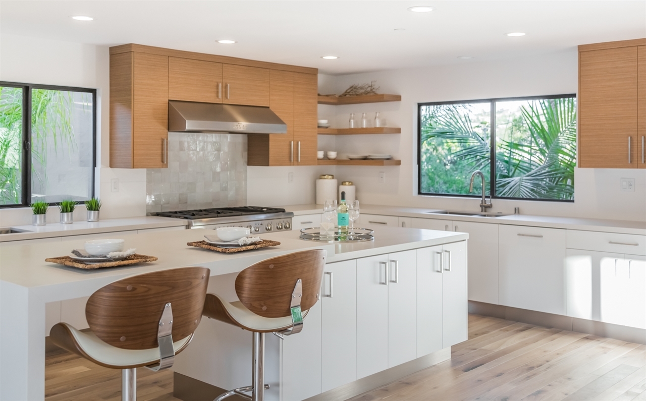 244 Pacific Avenue Solana Beach, CA 92075 - Photo 7 of 20