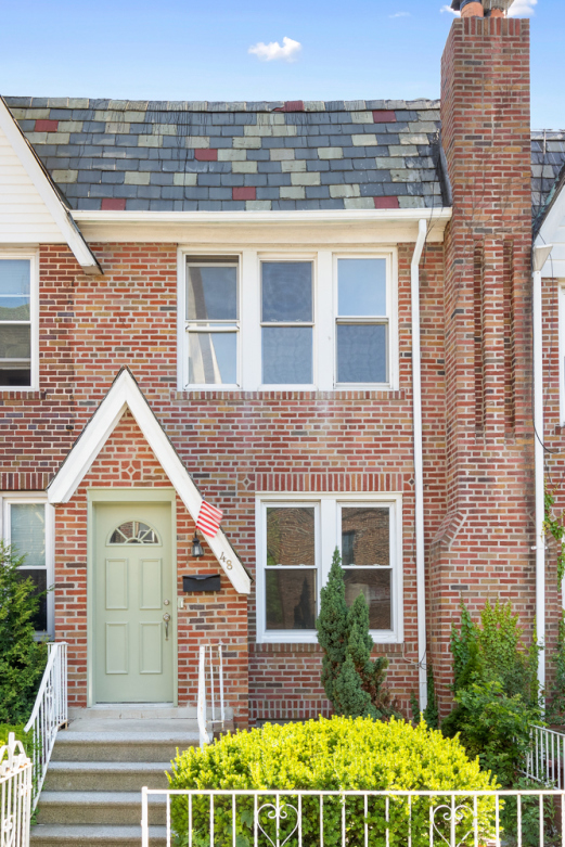 48 MacKay Place Brooklyn, NY 11209 - Photo 2 of 12