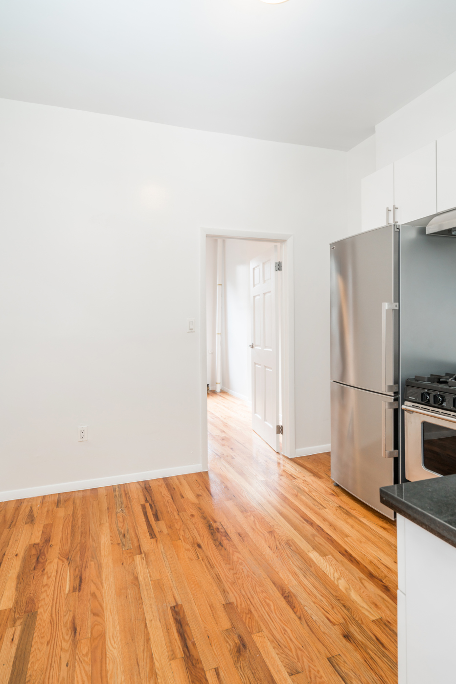 126 Elizabeth Street, Unit 10 Manhattan, NY 10013 - Photo 3 of 5